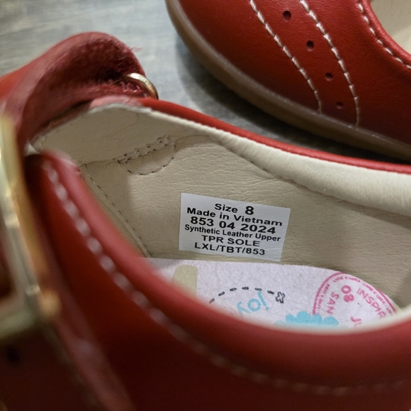 Livie & Luca Size 8 Toddler Red Mary Jane Kids Shoes with Buckle - Picture 3 of 5
